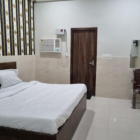 Vrindavan Bhakti Bhavan- Near Prem Mandir By Mukund Hotel Kültér fotó